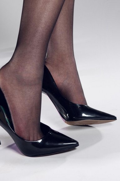 乐鱼体育官网|网友报料:黄河河南巩义康店赵沟段,非法电鱼猖獗(图3) 乐鱼体育官网