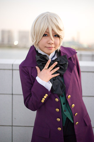 至德三年春正月时谬蒙差摄海盐令闻王师收二